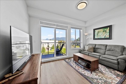 Photo 4 at 2303 - 2180 Kelly Avenue, Central Pt Coquitlam, Port Coquitlam