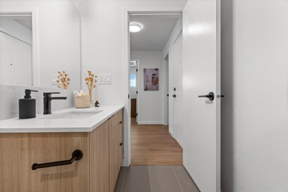 Photo 20 at 101 - 2277 Hawthorne Avenue, Central Pt Coquitlam, Port Coquitlam