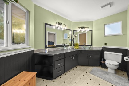 Photo 19 at 19607 Somerset Drive, Mid Meadows, Pitt Meadows