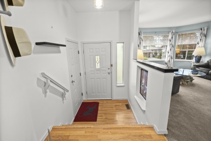 Photo 8 at 19607 Somerset Drive, Mid Meadows, Pitt Meadows