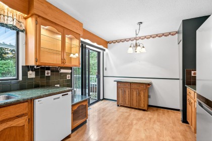 Photo 14 at 11918 Bruce Place, Southwest Maple Ridge, Maple Ridge