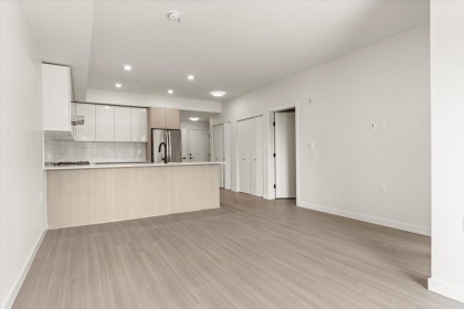 Photo 7 at 207 - 2277 Hawthorne Avenue, Central Pt Coquitlam, Port Coquitlam