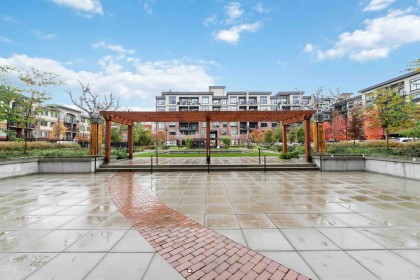 Photo 34 at 415 - 22633 Selkirk Avenue, East Central, Maple Ridge