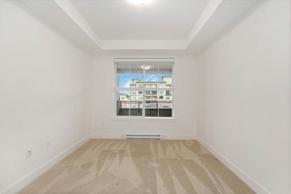 Photo 10 at 415 - 22633 Selkirk Avenue, East Central, Maple Ridge