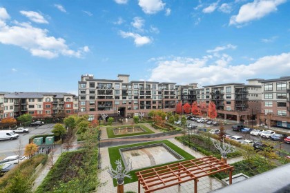 Photo 29 at 415 - 22633 Selkirk Avenue, East Central, Maple Ridge