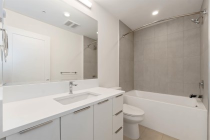 Photo 8 at 415 - 22633 Selkirk Avenue, East Central, Maple Ridge