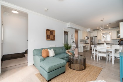 Photo 12 at 201 - 3488 Sefton Street, Glenwood PQ, Port Coquitlam