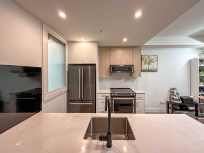 Photo 5 at 1211 - 2180 Kelly Avenue, Central Pt Coquitlam, Port Coquitlam