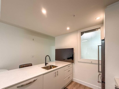 Photo 4 at 1211 - 2180 Kelly Avenue, Central Pt Coquitlam, Port Coquitlam