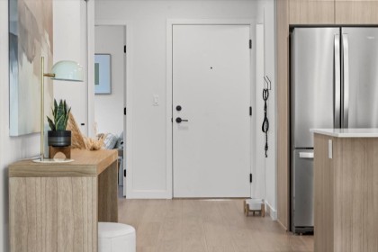 Photo 2 at 204 - 2277 Hawthorne Avenue, Central Pt Coquitlam, Port Coquitlam