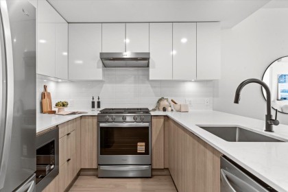 Photo 6 at 204 - 2277 Hawthorne Avenue, Central Pt Coquitlam, Port Coquitlam