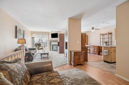 Photo 5 at 402 - 11726 225 Street, East Central, Maple Ridge