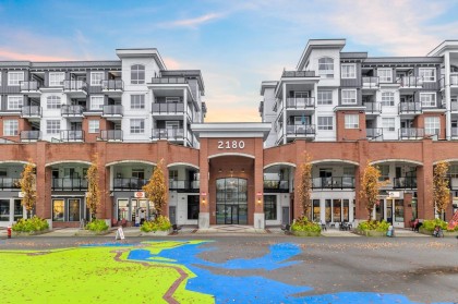 Photo 2 at 4317 - 2180 Kelly Avenue, Central Pt Coquitlam, Port Coquitlam