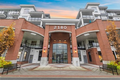 Photo 1 at 4317 - 2180 Kelly Avenue, Central Pt Coquitlam, Port Coquitlam