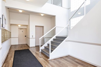 Photo 20 at 302 - 22722 Lougheed Highway, East Central, Maple Ridge