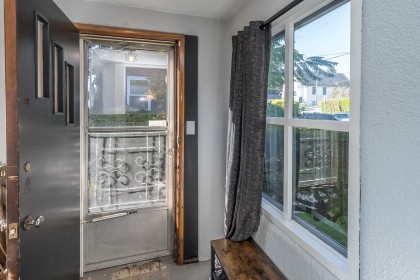 Photo 15 at 33026 2 Avenue, Mission BC, Mission