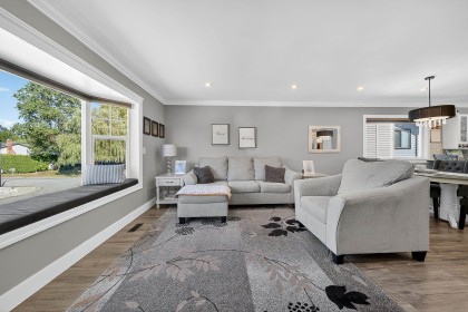 Photo 4 at 20140 Bruce Avenue, Southwest Maple Ridge, Maple Ridge