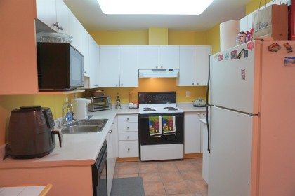 Photo 3 at 19 - 19034 Mcmyn Road, Mid Meadows, Pitt Meadows