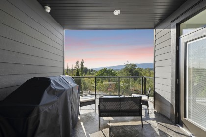 Photo 8 at 13645 Mckercher Drive, Silver Valley, Maple Ridge