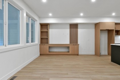 Photo 1 at 32905 3 Avenue, Mission BC, Mission