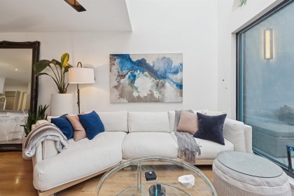 Photo 4 at 300 - 1966 Coquitlam Avenue, Glenwood PQ, Port Coquitlam