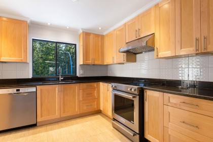 Photo 11 at 1273 Lynwood Avenue, Oxford Heights, Port Coquitlam