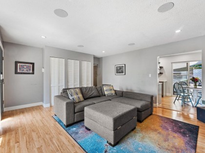 Photo 7 at 11584 212 Street, Southwest Maple Ridge, Maple Ridge