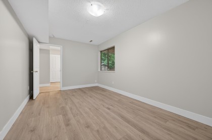 Photo 12 at 21105 River Road, Southwest Maple Ridge, Maple Ridge