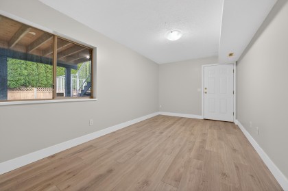 Photo 11 at 21105 River Road, Southwest Maple Ridge, Maple Ridge