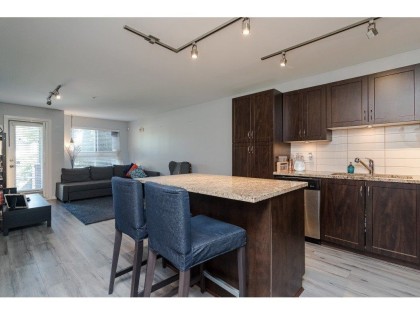 Photo 12 at 103 - 2191 Shaughnessy Street, Central Pt Coquitlam, Port Coquitlam