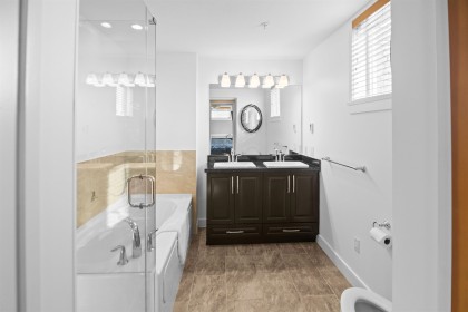 Photo 17 at 301 - 11887 Burnett Street, East Central, Maple Ridge