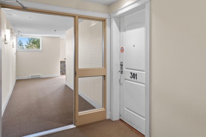 Photo 34 at 301 - 11887 Burnett Street, East Central, Maple Ridge