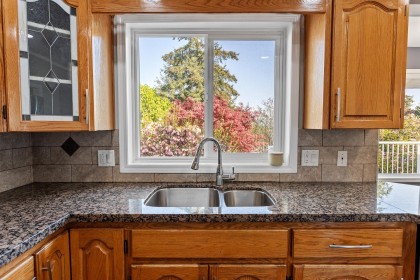 Photo 12 at 1252 Gateway Place, Citadel PQ, Port Coquitlam