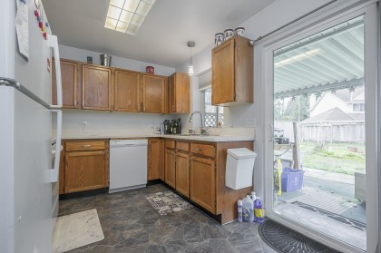 Photo 4 at 12145 207a Street, Northwest Maple Ridge, Maple Ridge