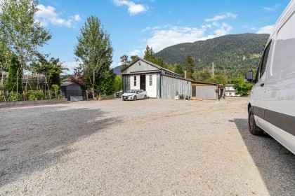 Photo 29 at 10087 Mountainview Road, Durieu, Mission