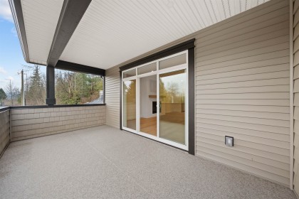 Photo 13 at 13586 Foreman Drive, Silver Valley, Maple Ridge