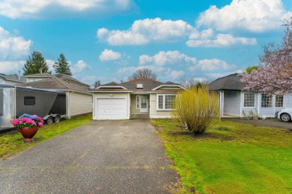 Photo 1 at 11484 207 Street, Southwest Maple Ridge, Maple Ridge