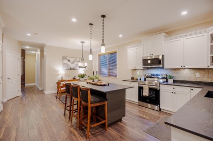 Photo 9 at 13250 237a Street, Silver Valley, Maple Ridge