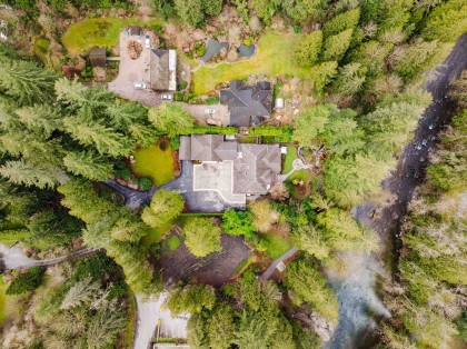 Photo 3 at 23669 128 Crescent, East Central, Maple Ridge