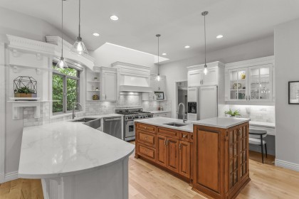 Photo 5 at 23669 128 Crescent, East Central, Maple Ridge