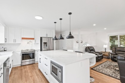 Photo 8 at 21099 Berry Avenue, Southwest Maple Ridge, Maple Ridge