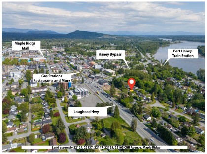 Photo 3 at 22119 Cliff Avenue, West Central, Maple Ridge