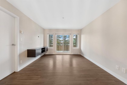 Photo 2 at 313 - 12075 Edge Street, East Central, Maple Ridge