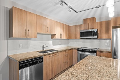 Photo 12 at 313 - 12075 Edge Street, East Central, Maple Ridge