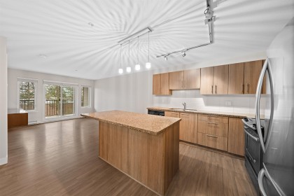 Photo 10 at 313 - 12075 Edge Street, East Central, Maple Ridge