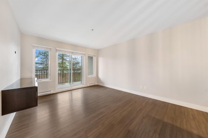 Photo 4 at 313 - 12075 Edge Street, East Central, Maple Ridge