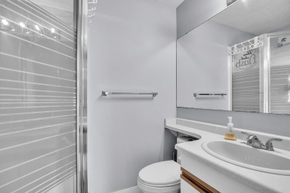 Photo 13 at 12326 Aurora Street, East Central, Maple Ridge