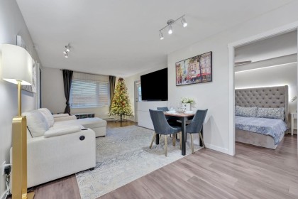 Photo 11 at PH6 - 2373 Atkins Avenue, Central Pt Coquitlam, Port Coquitlam