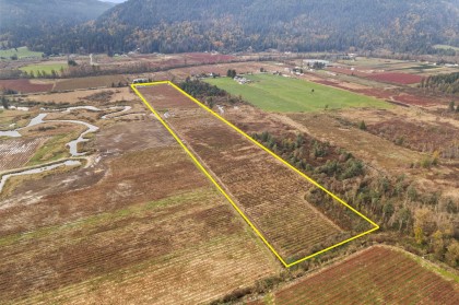 Photo 40 at 11186 Farms Road, Durieu, Mission