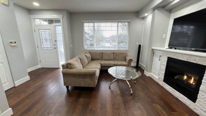 Photo 3 at 24326 101a Avenue, Albion, Maple Ridge